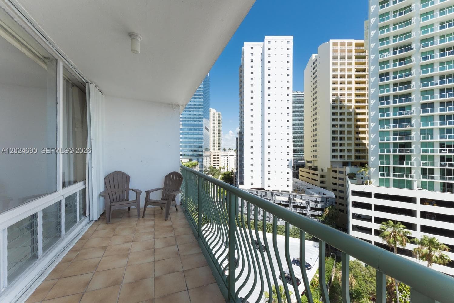 BRICKELL BAY TOWER CONDO · #1116 in Miami - Photo 15