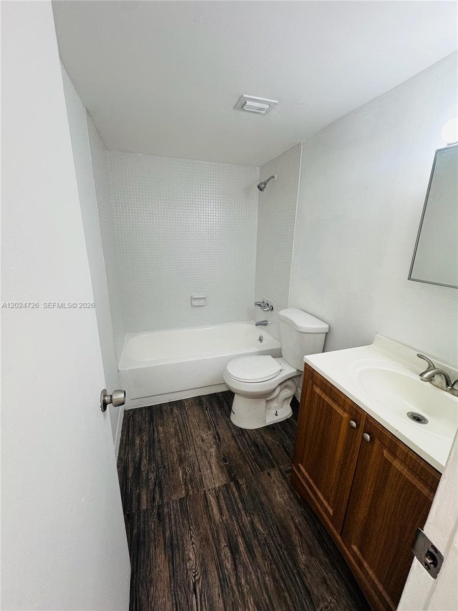 MONTECARLO CONDO · #B-201 in Miami - Photo 4