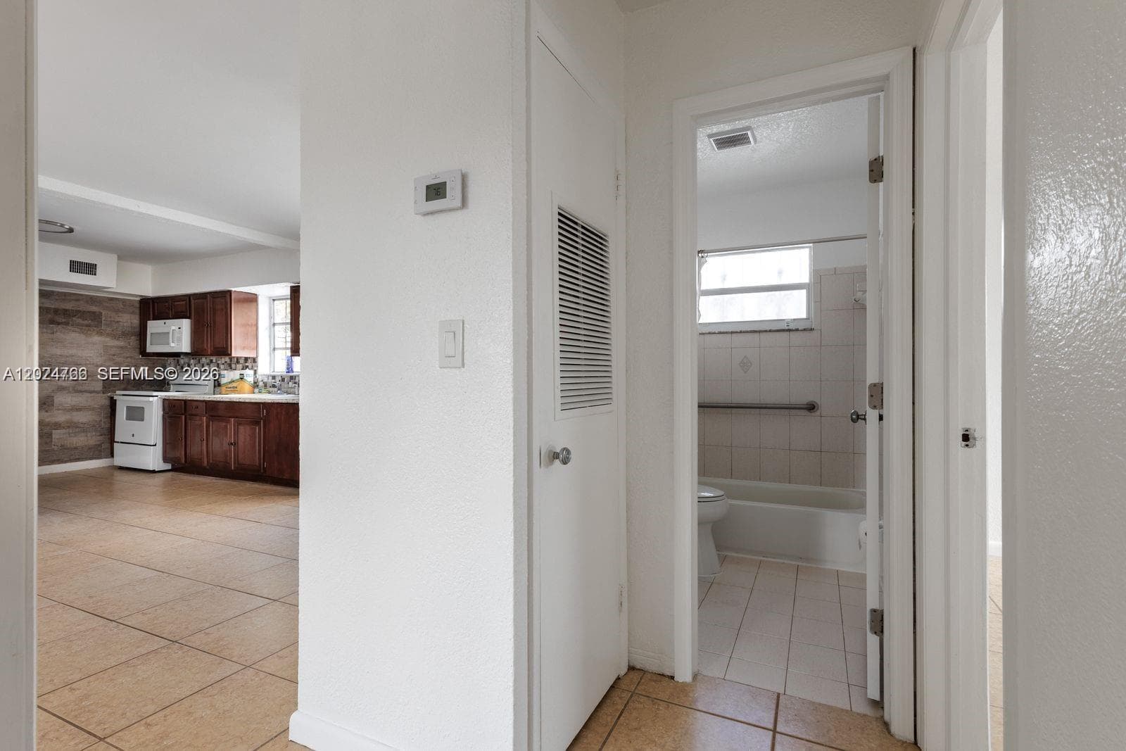 1301 NE 153rd St #1301 photo 14