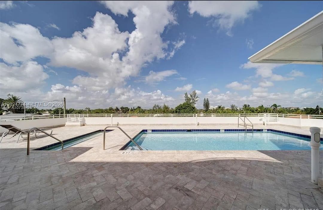 OCEAN 91 CONDO · #502 in Surfside - Photo 12