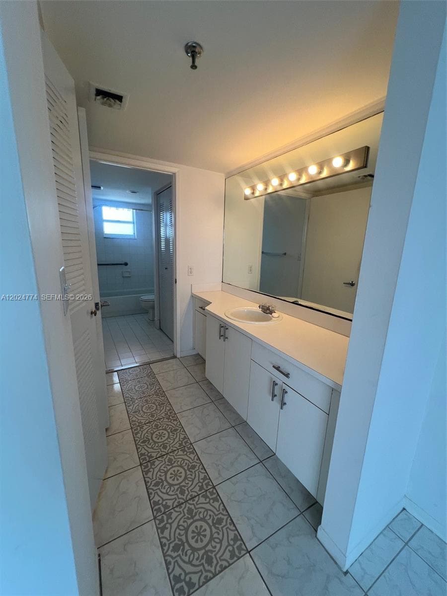 OCEAN 91 CONDO · #502 in Surfside - Photo 7
