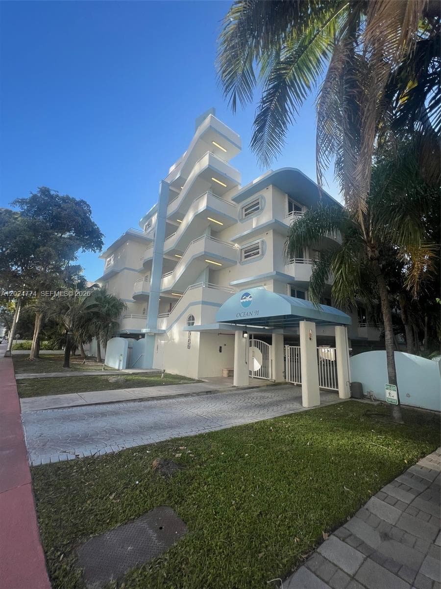 OCEAN 91 CONDO · #502 in Surfside - Photo 18