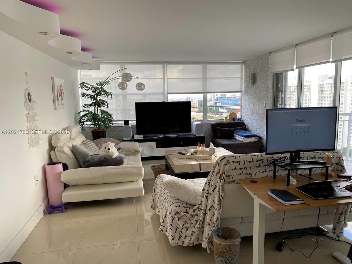 DEL PRADO MARINA · #1904 in Aventura - Photo 6