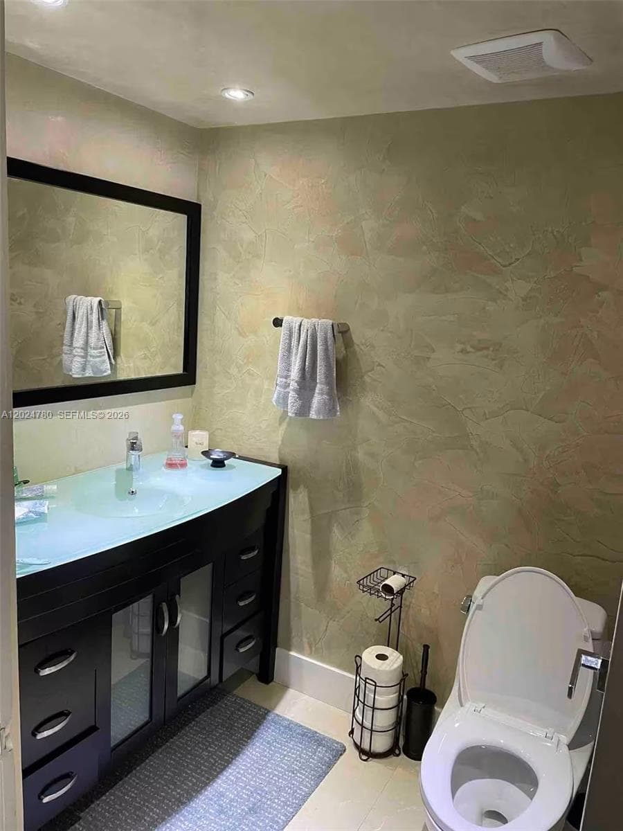 DEL PRADO MARINA · #1904 in Aventura - Photo 28