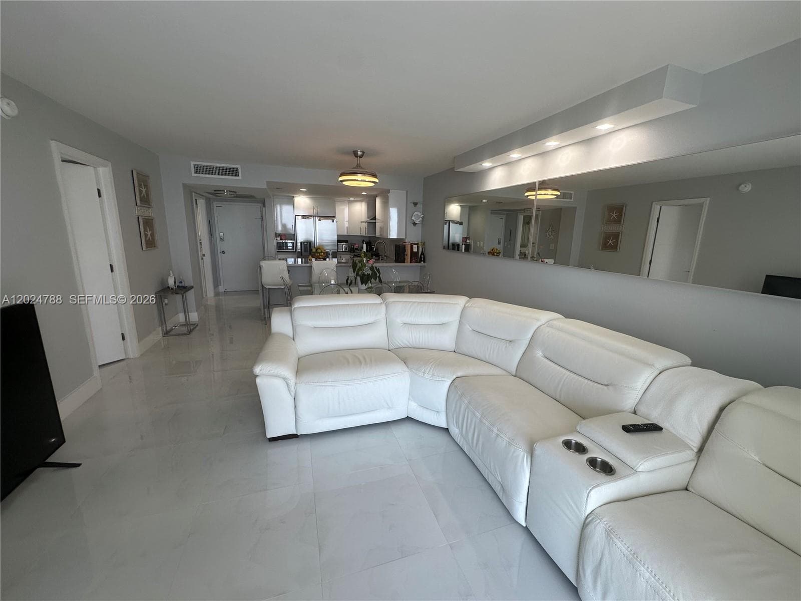 PARKER PLAZA CONDO ESTATE · #916 in Hallandale Beach - Photo 7