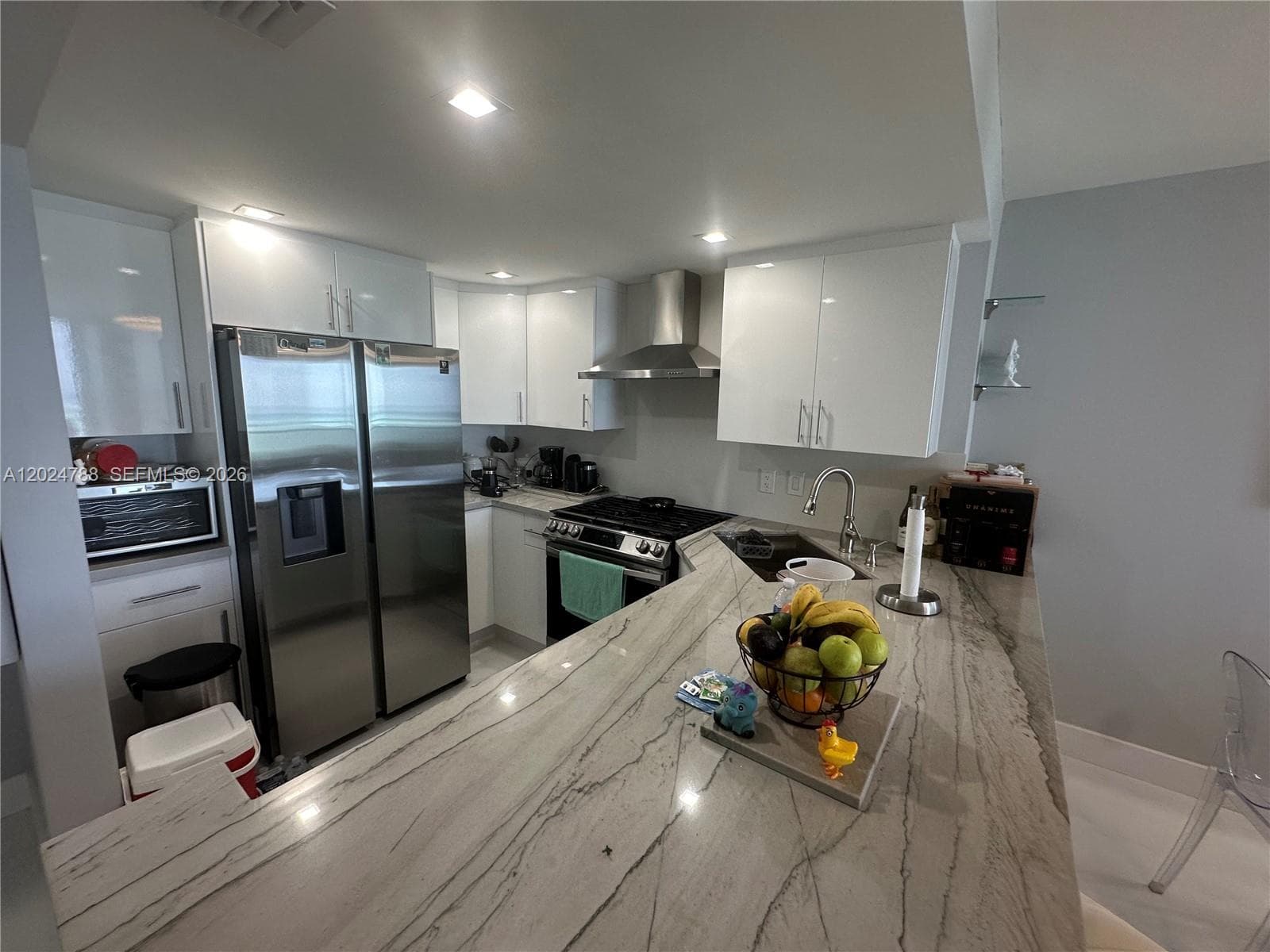PARKER PLAZA CONDO ESTATE · #916 in Hallandale Beach - Photo 3