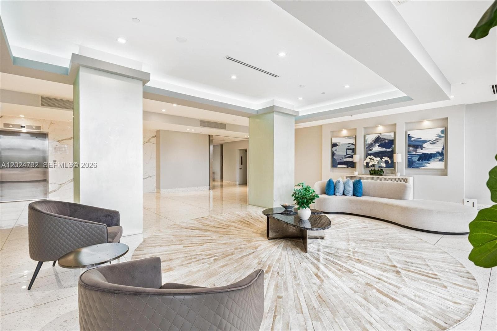 CORONADO TOWERS · #825 in Aventura - Photo 3