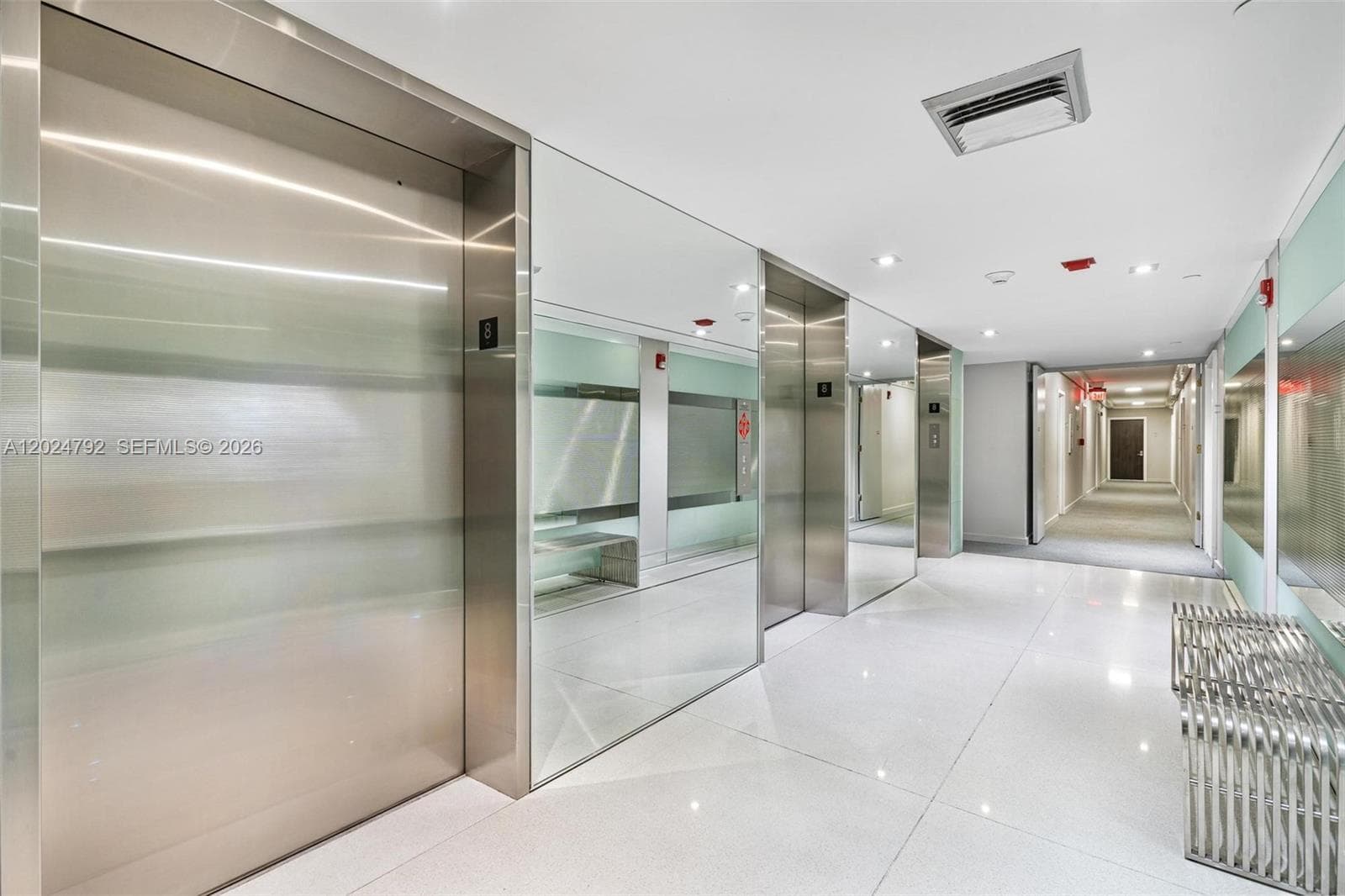 CORONADO TOWERS · #825 in Aventura - Photo 5