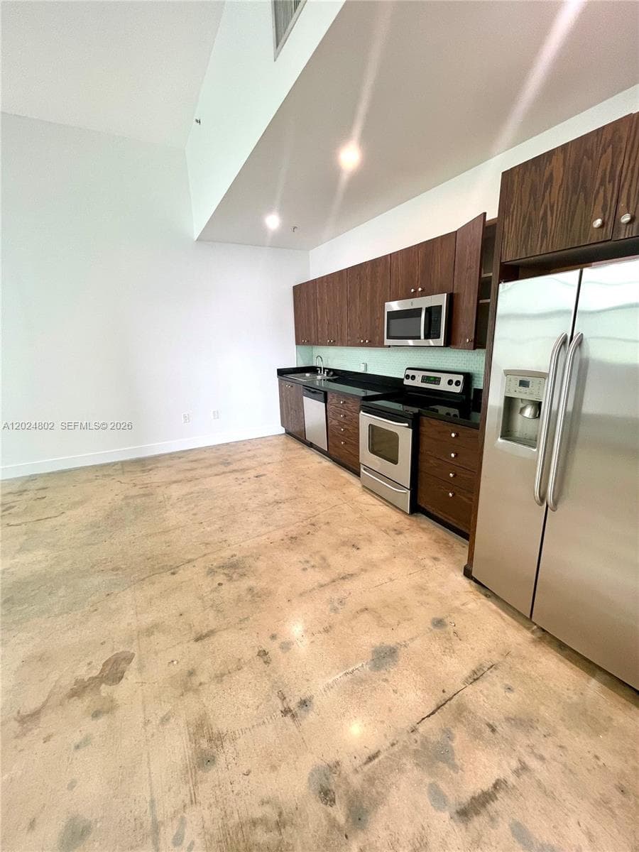 THE NOBLOI CONDO · #6 in Miami Beach - Photo 29
