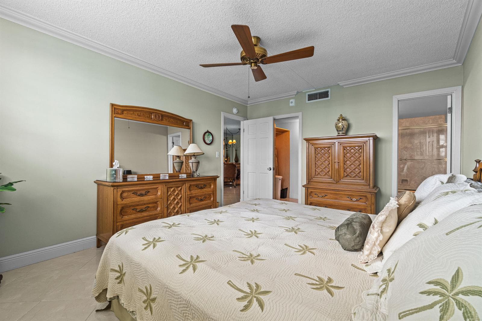 Master-bedroom