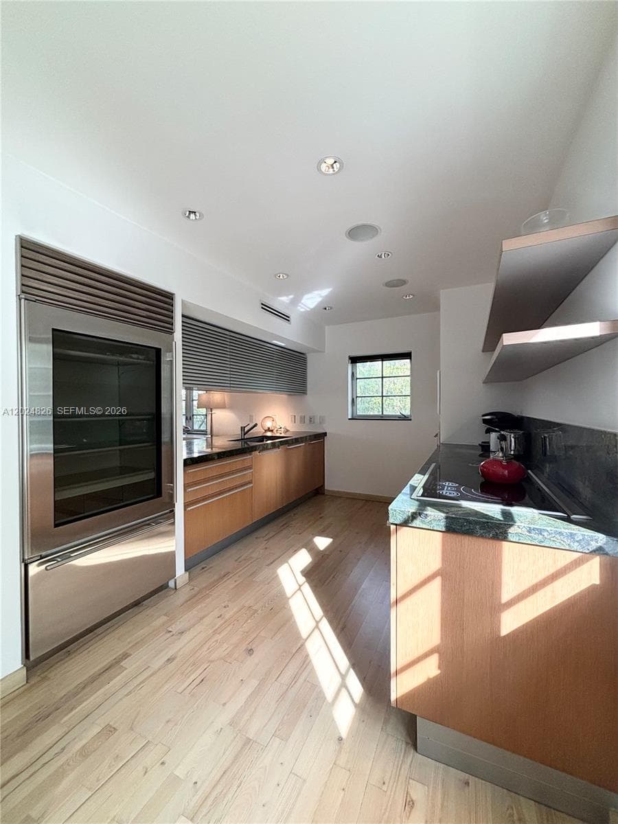 BALI CONDO · #1 in Miami Beach - Photo 5