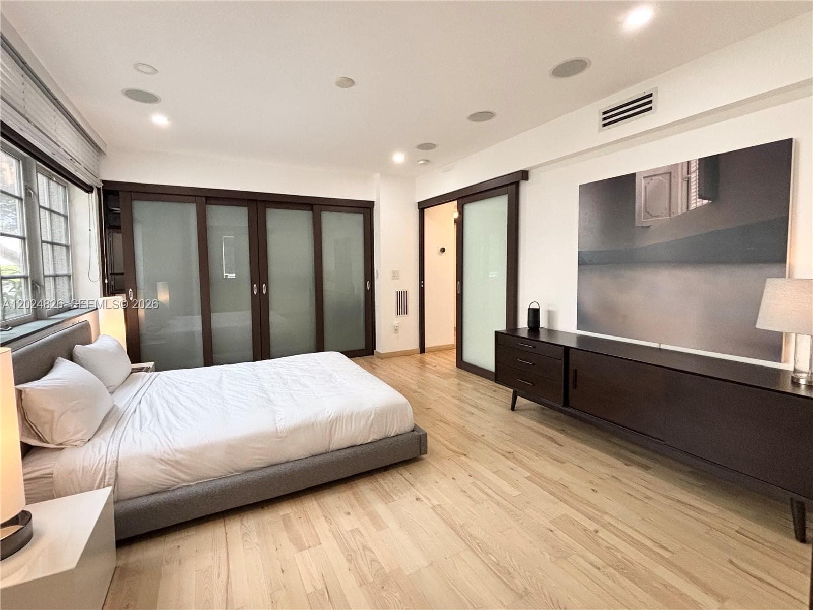BALI CONDO · #1 in Miami Beach - Photo 8