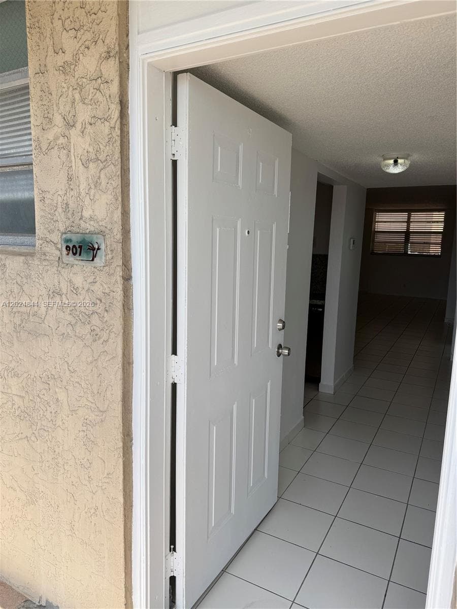 ISLAND SHORES CONDO · #907 in North Miami Beach - Photo 14