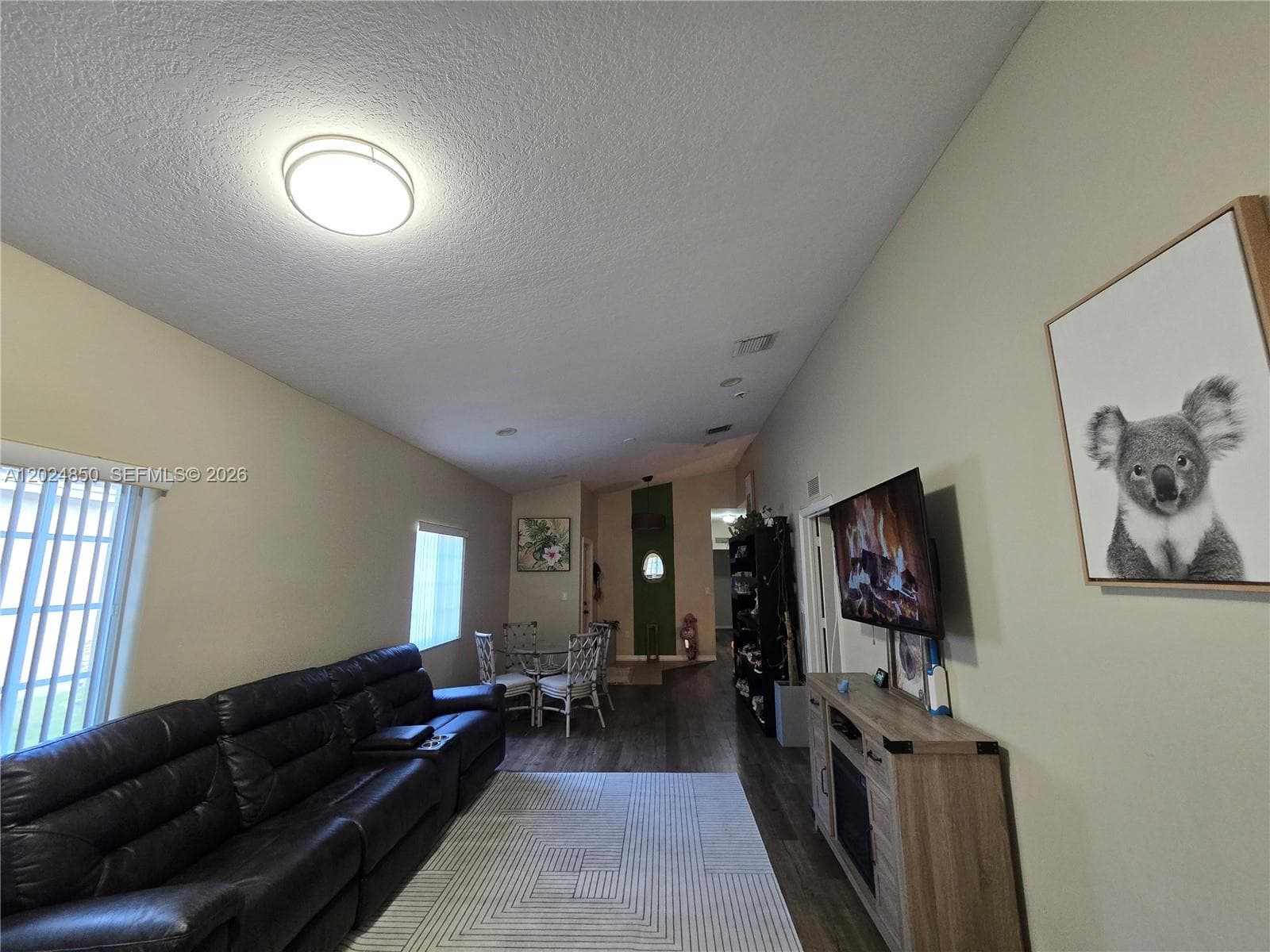 1236 NE 32nd Ave photo 5