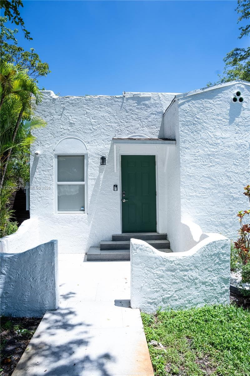 247 NW 58th St photo 2