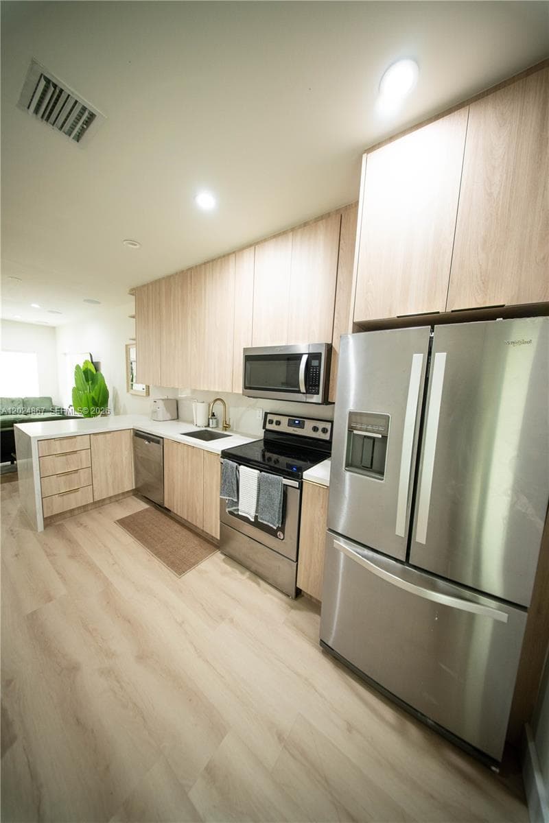 247 NW 58th St photo 16
