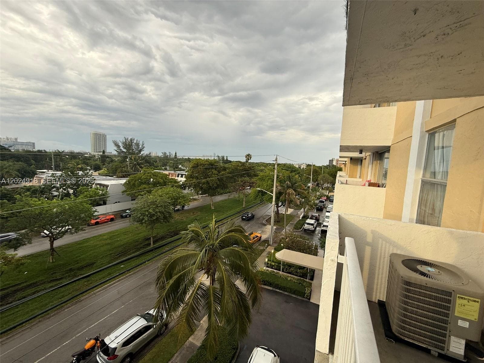KEYSTONE TOWERS CONDO · #503 in North Miami - Photo 22