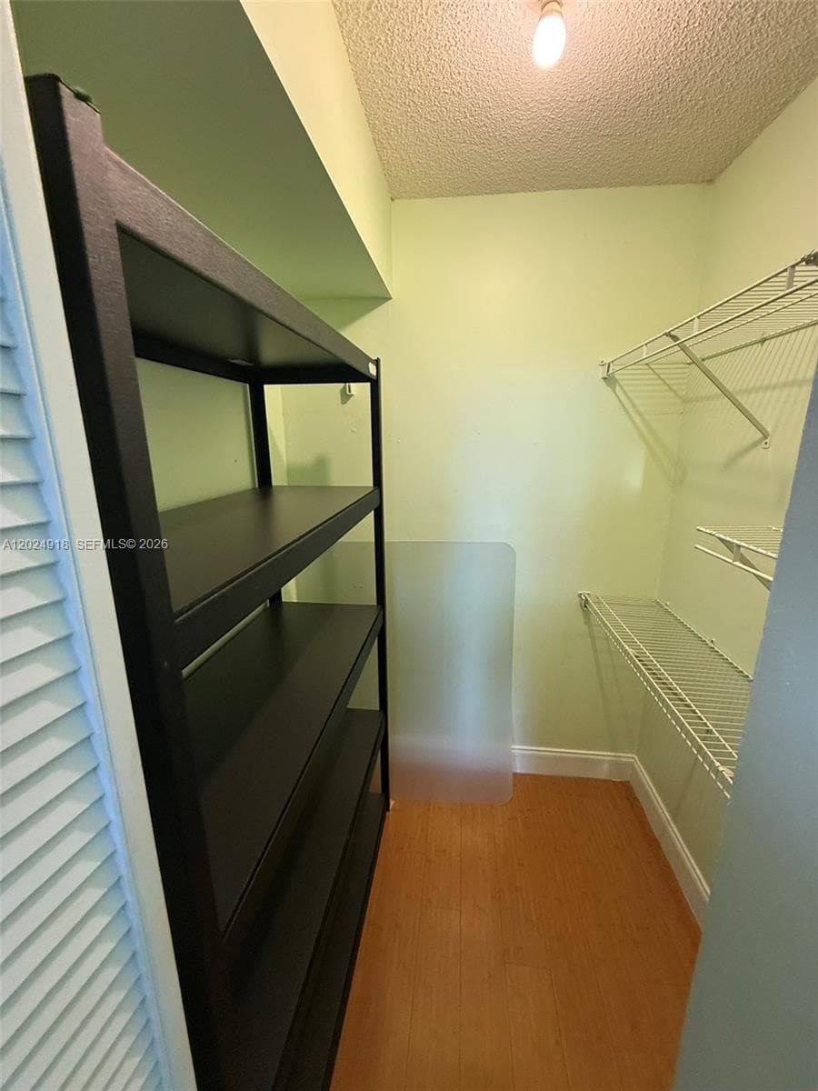 KEYSTONE TOWERS CONDO · #503 in North Miami - Photo 18