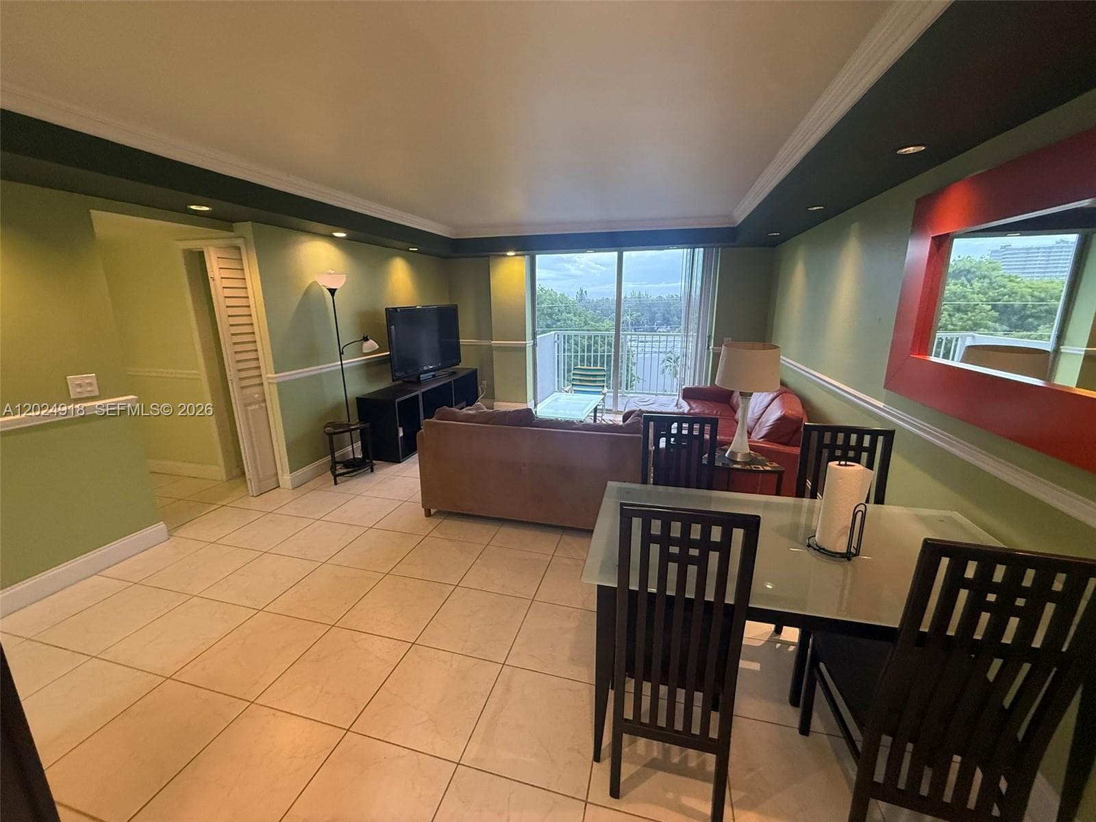 KEYSTONE TOWERS CONDO · #503 in North Miami - Photo 4
