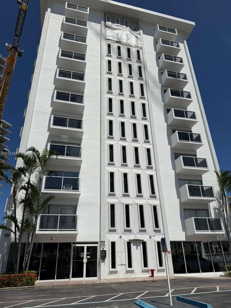 THE AMETHYST CONDO · #1109 in Miami Beach - Photo 2