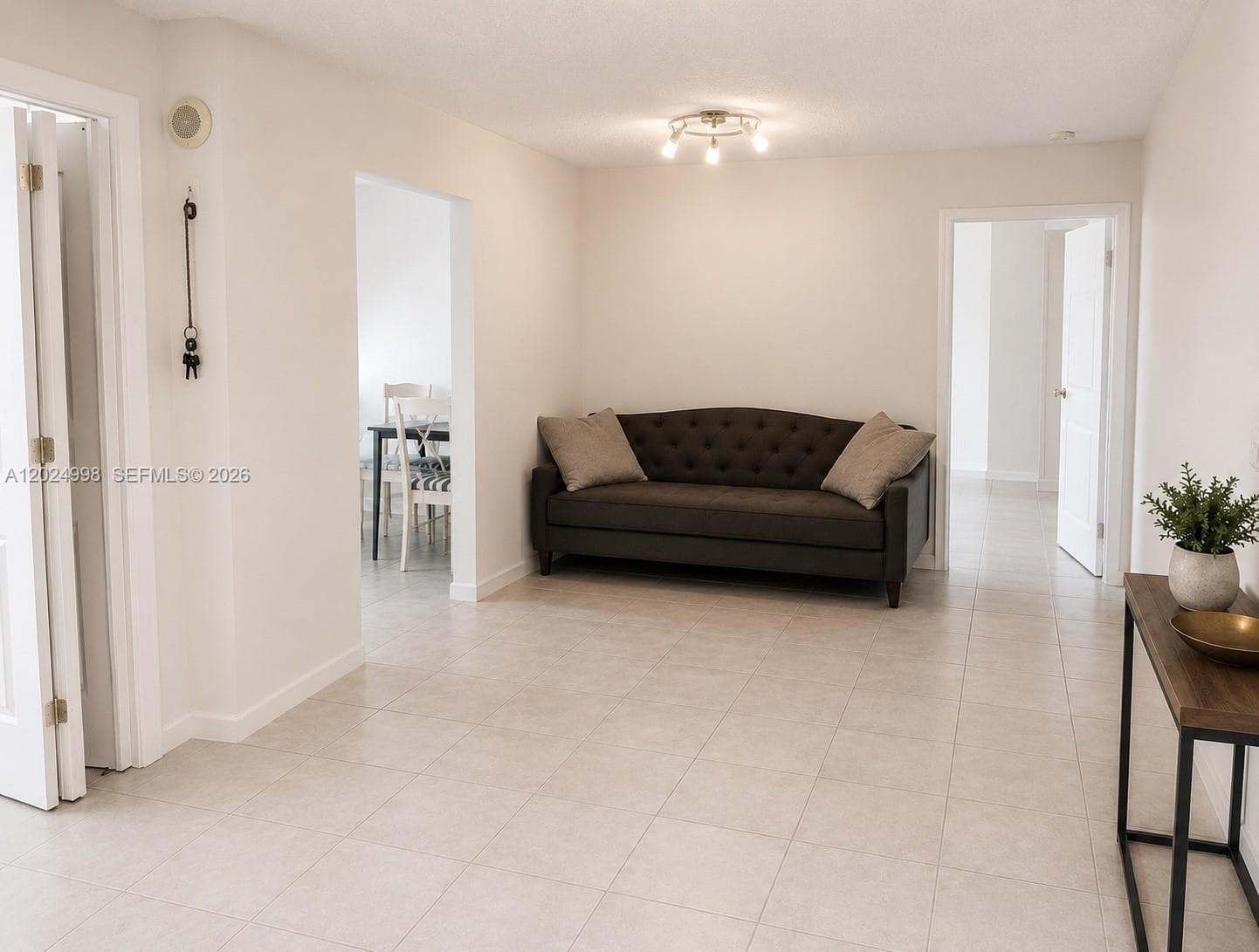PLAZA OF AMERICAS CONDO P · #417 in Sunny Isles Beach - Photo 15