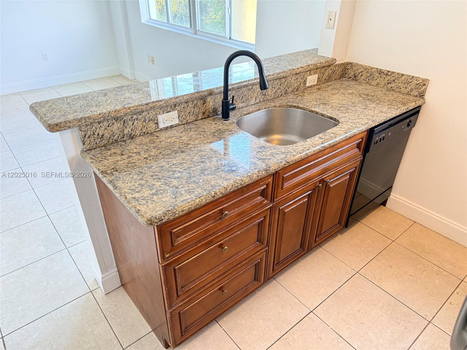 MIAMI RIVERVIEW CONDO · #201 in Miami - Photo 4