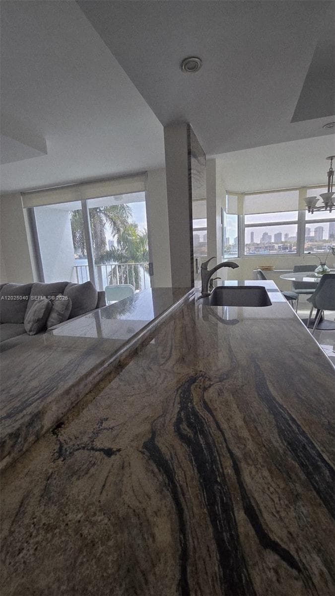 Reef East · #5D in North Miami Beach - Photo 17
