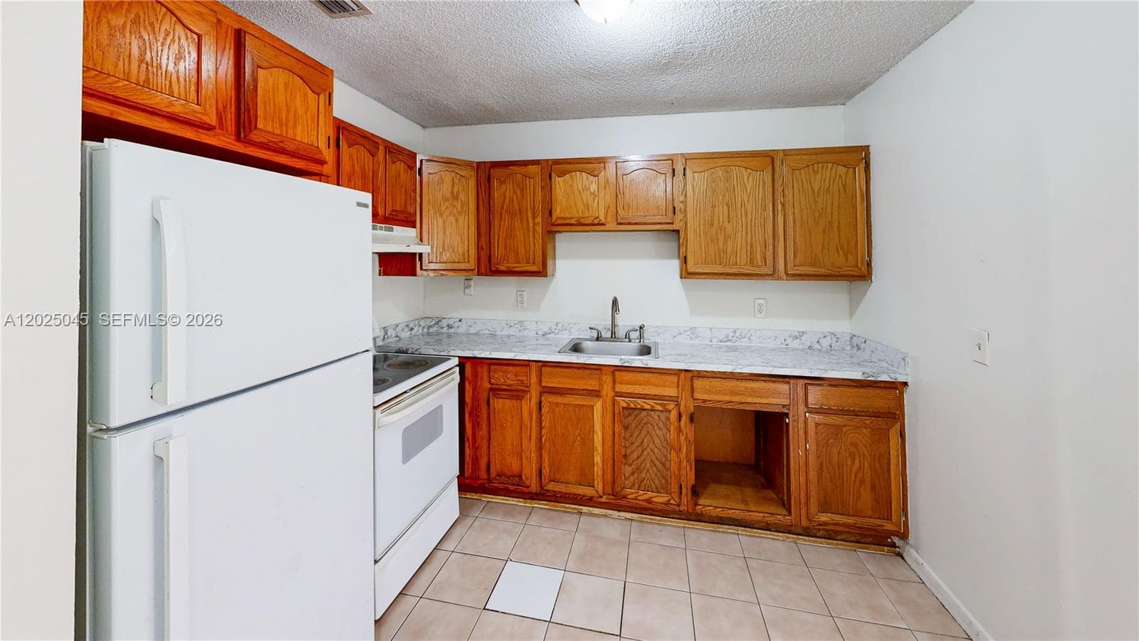 1664 SW 2nd Ct photo 6