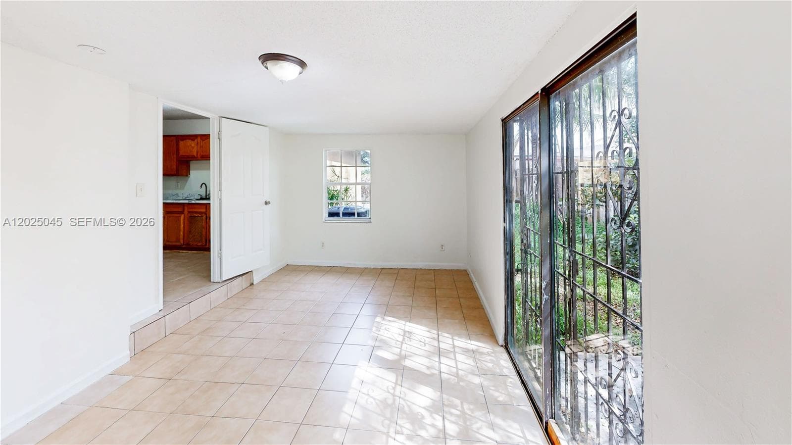1664 SW 2nd Ct photo 9