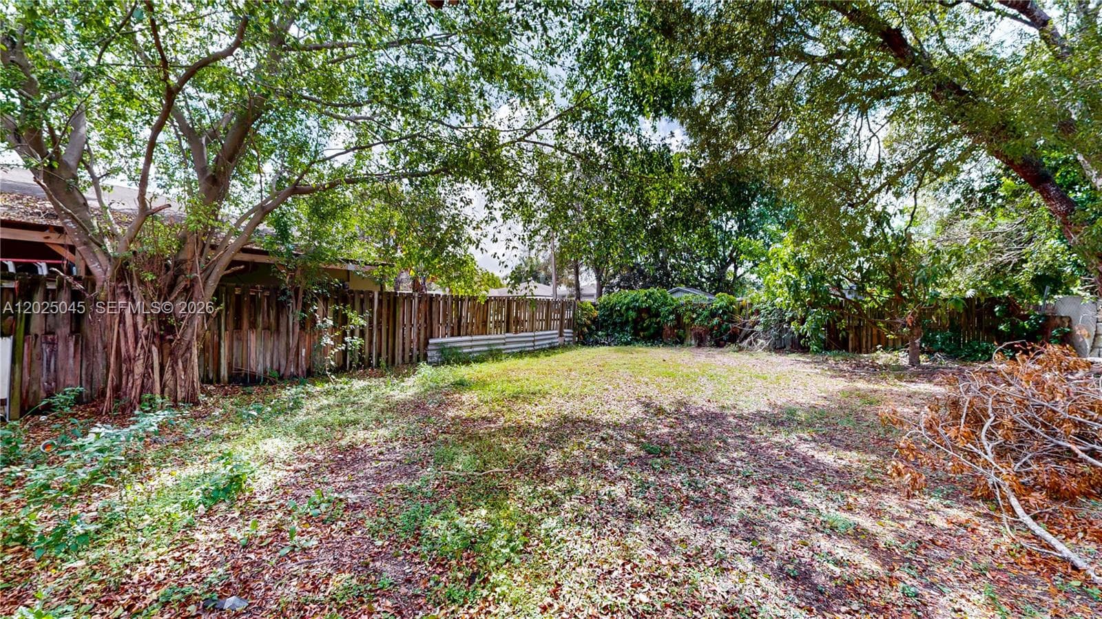 1664 SW 2nd Ct photo 38