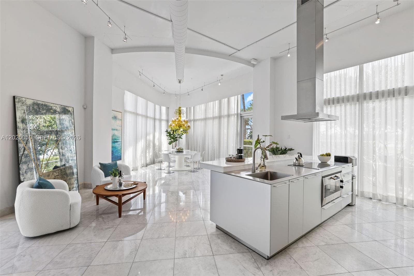 THE MERIDIAN CONDO · #101 in Miami Beach - Photo 2