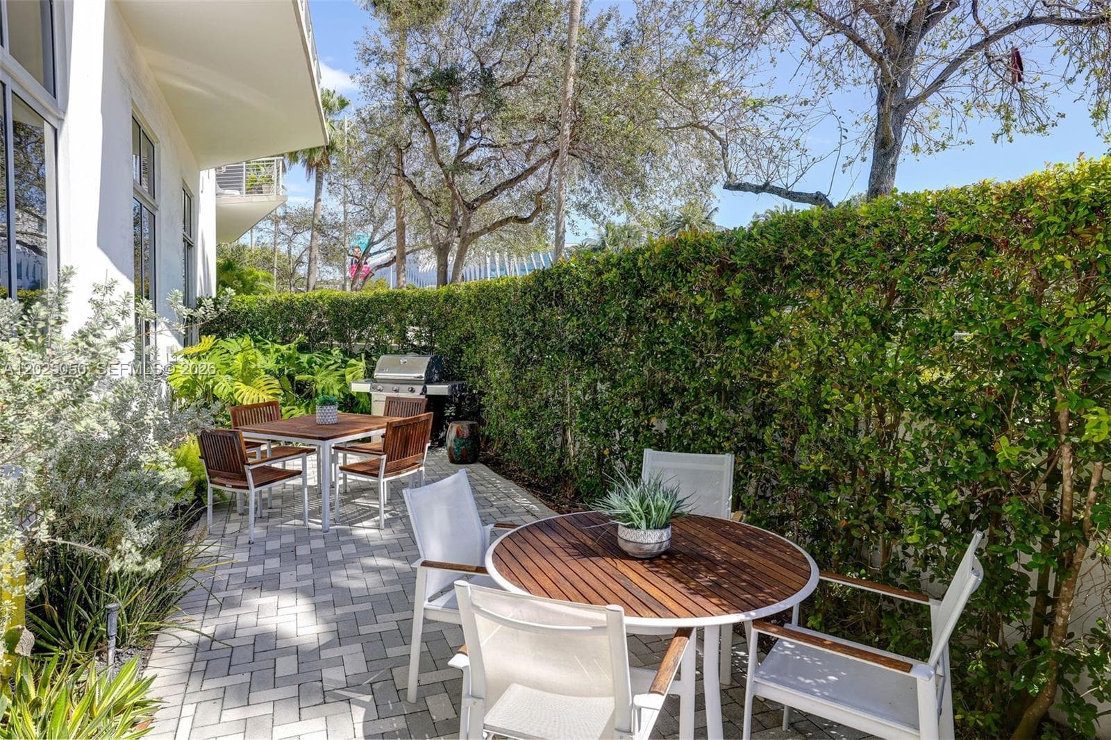 THE MERIDIAN CONDO · #101 in Miami Beach - Photo 45