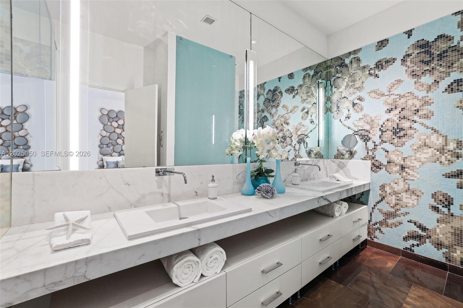 THE MERIDIAN CONDO · #101 in Miami Beach - Photo 19