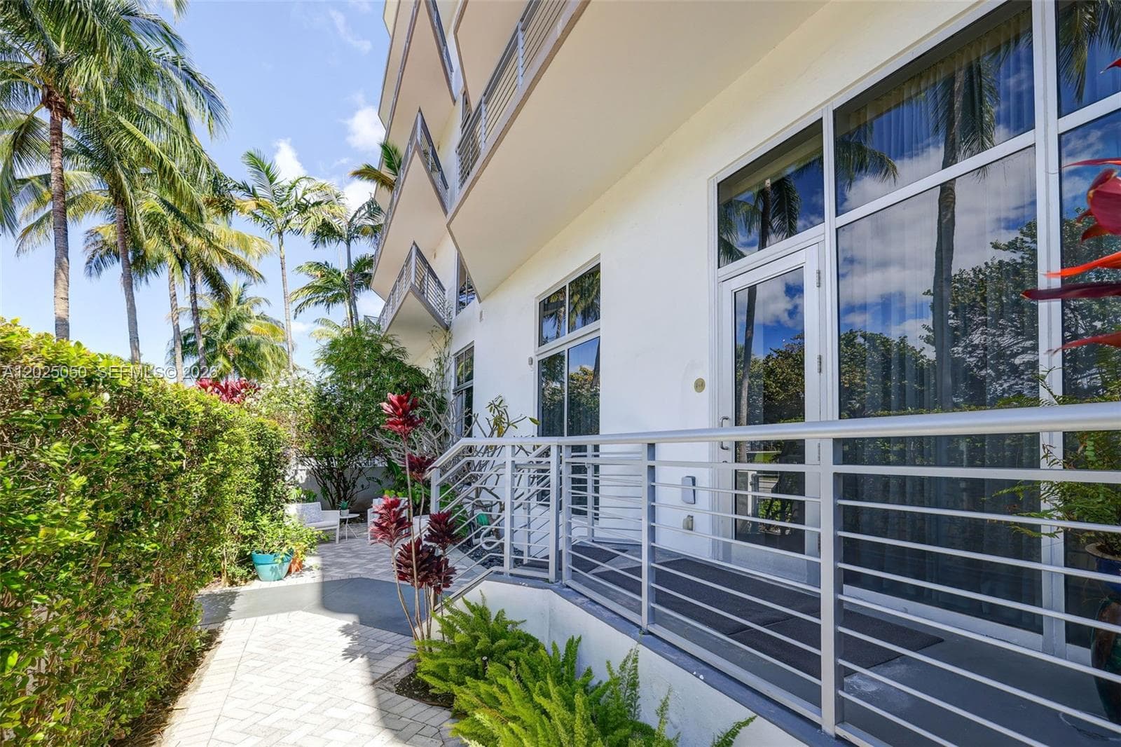 THE MERIDIAN CONDO · #101 in Miami Beach - Photo 40