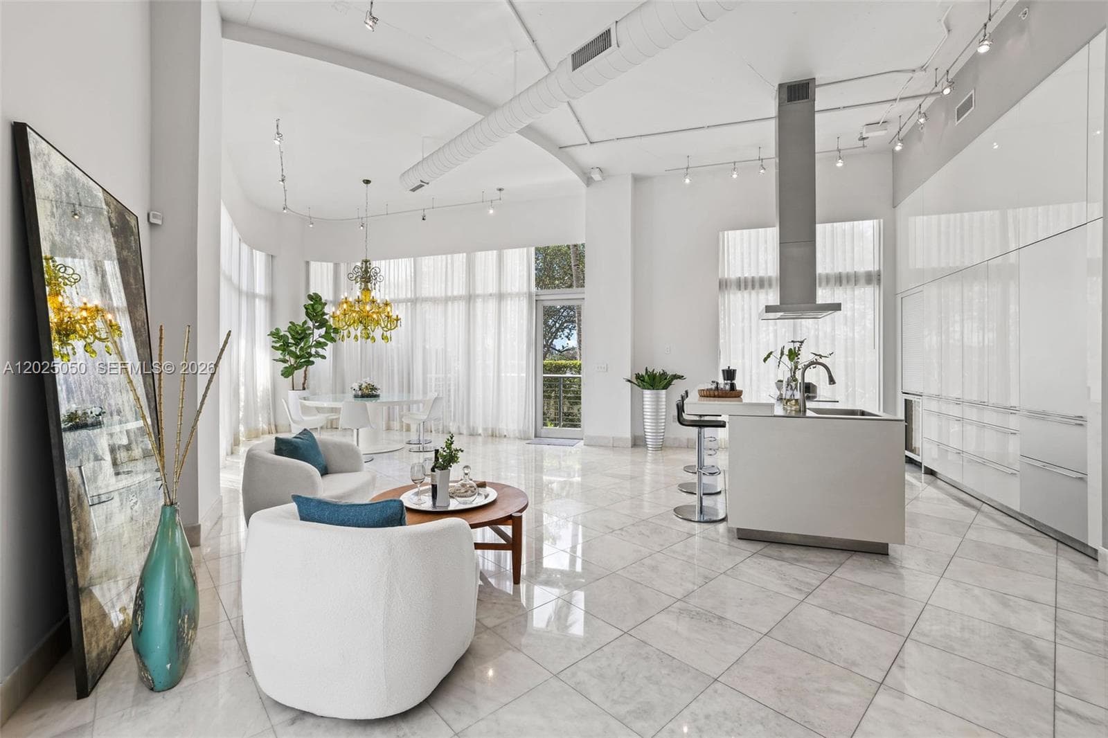 THE MERIDIAN CONDO · #101 in Miami Beach - Photo 4