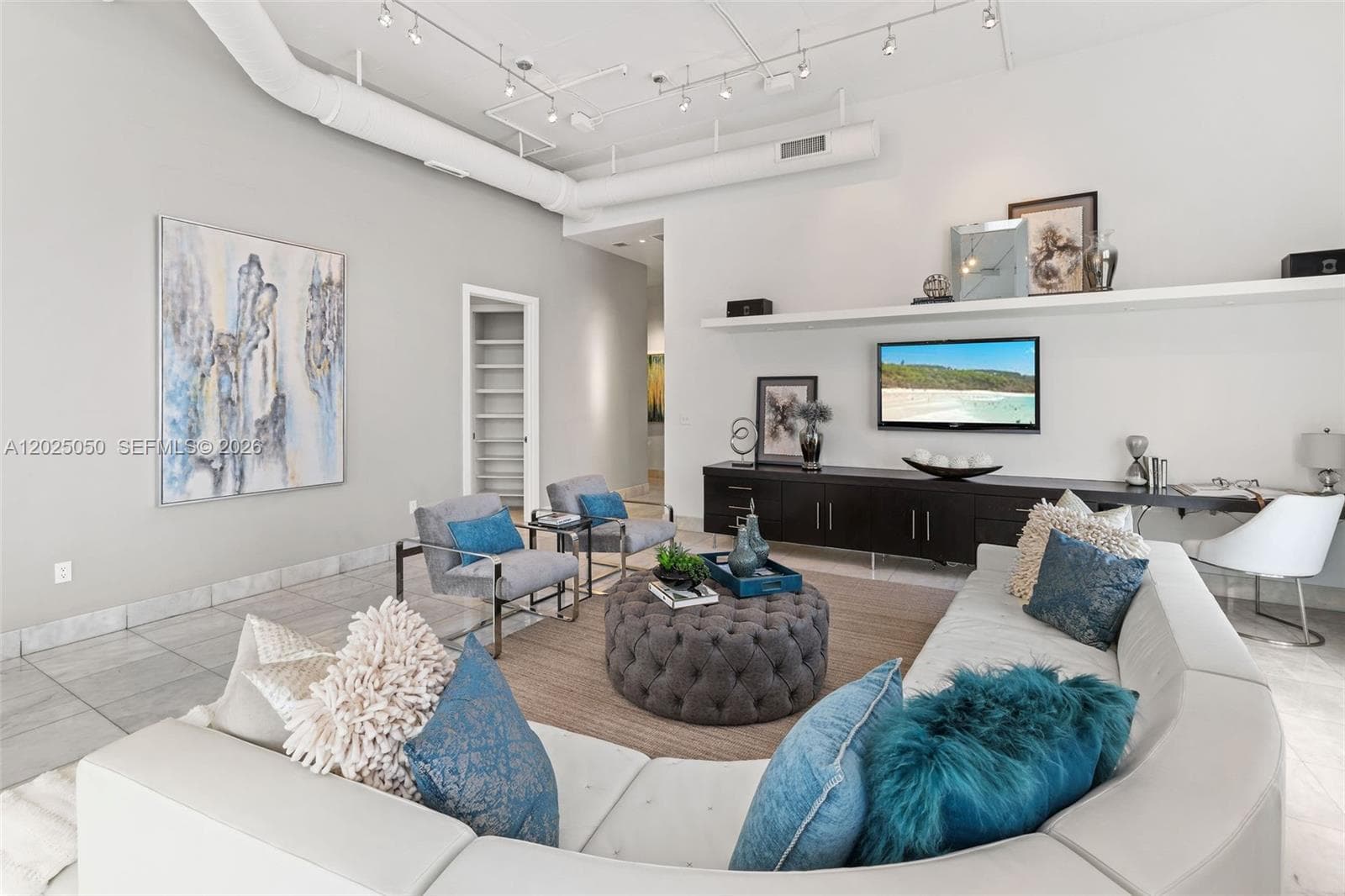 THE MERIDIAN CONDO · #101 in Miami Beach - Photo 8