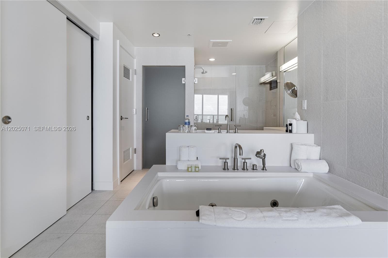 W Hotel Residences · #1402 in Fort Lauderdale - Photo 3