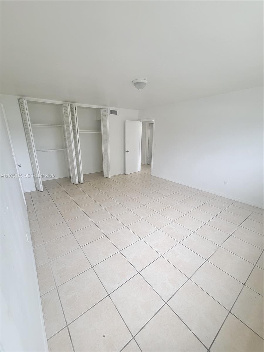 SANS SOUCI CONDO · #16 in North Miami - Photo 13