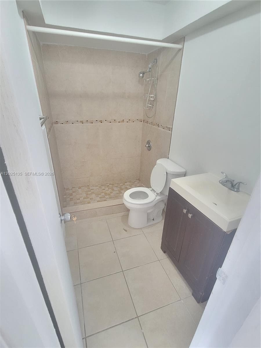 SANS SOUCI CONDO · #16 in North Miami - Photo 7