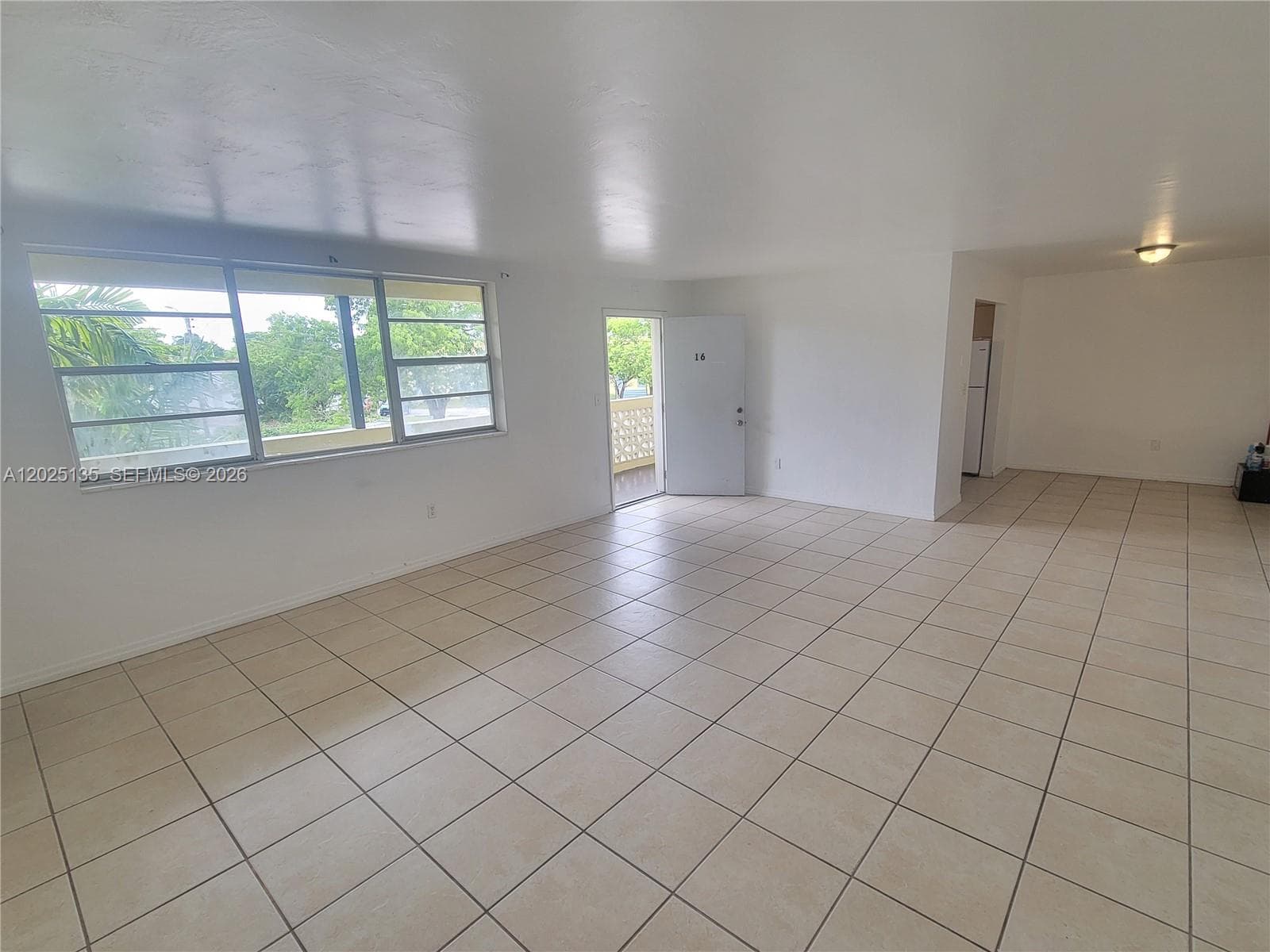 SANS SOUCI CONDO · #16 in North Miami - Photo 3