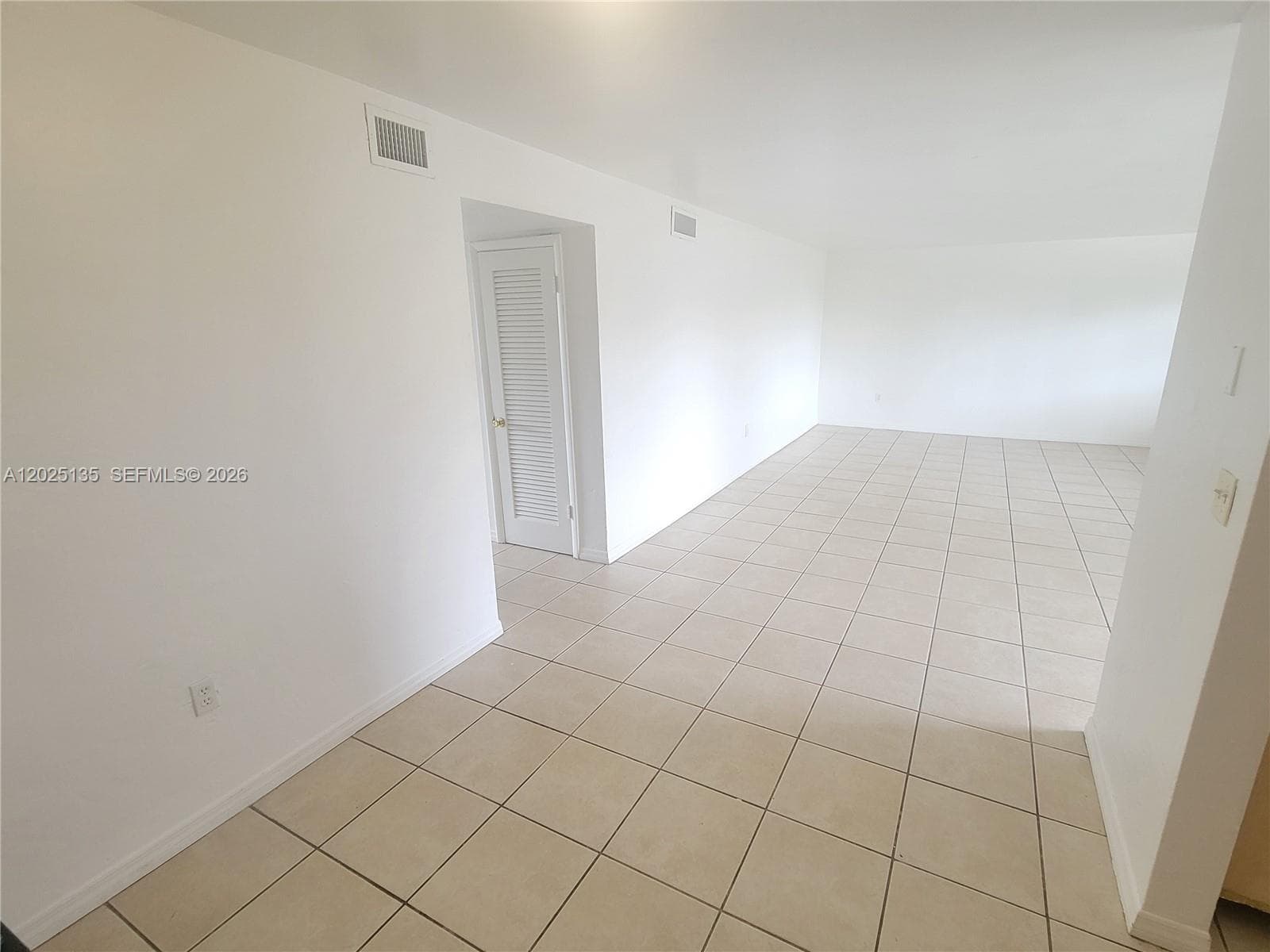 SANS SOUCI CONDO · #16 in North Miami - Photo 5