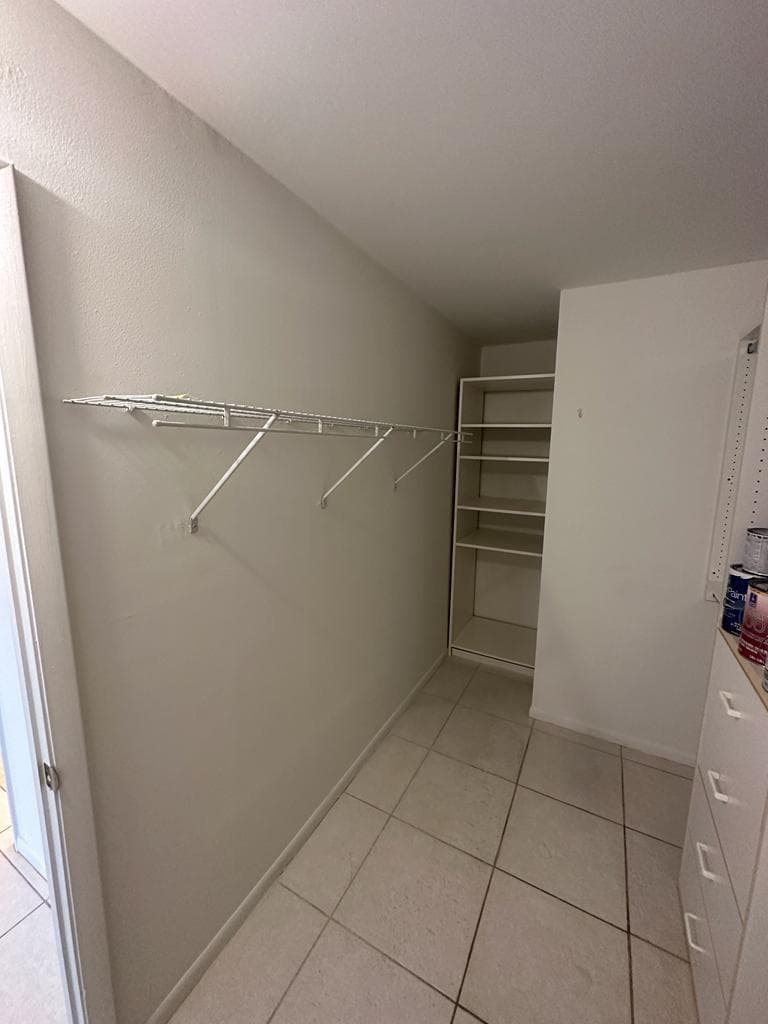Master bedroom walking closet