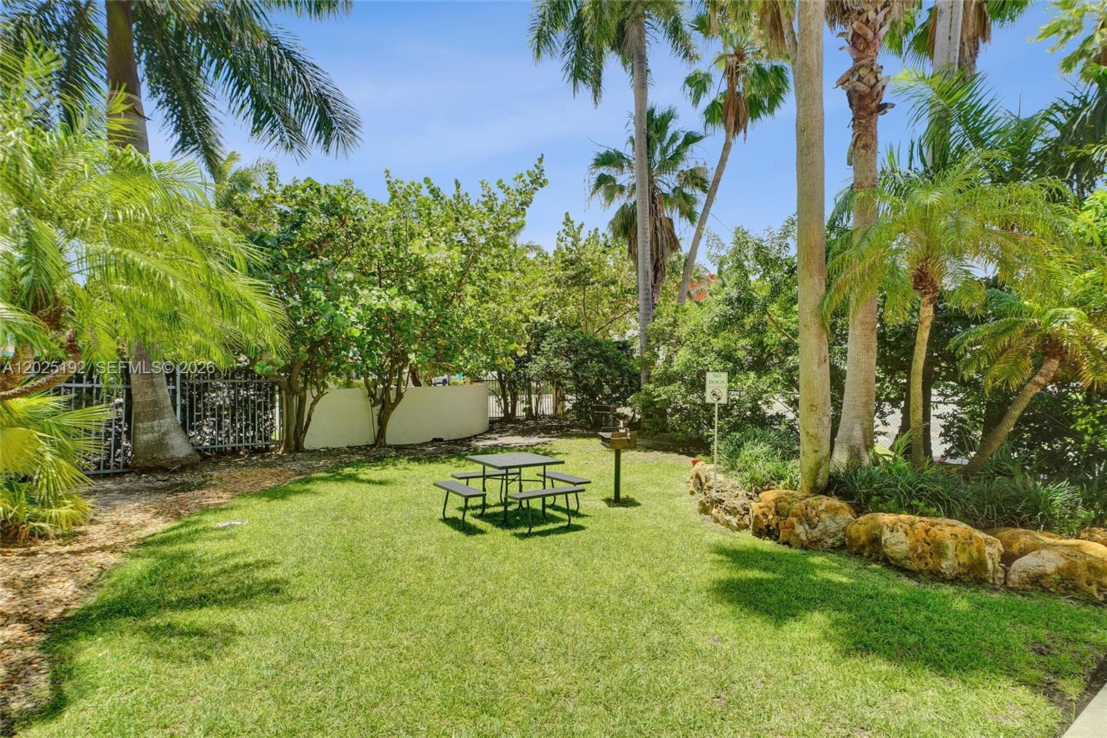 Bayview Condo · #1207C in North Bay Village - Photo 42