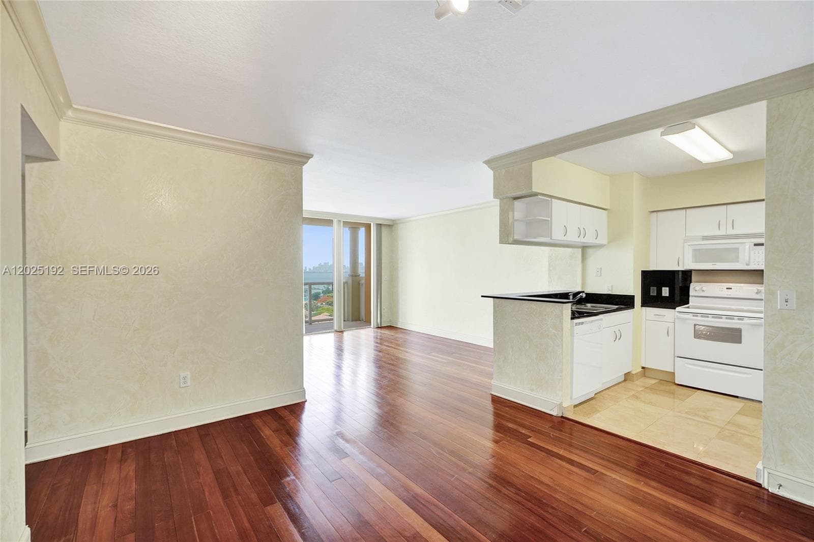 Bayview Condo · #1207C in North Bay Village - Photo 12
