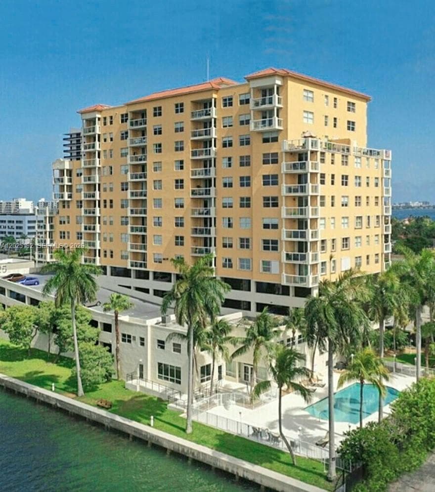 Bayview Condo · #1207C in North Bay Village - Photo 3