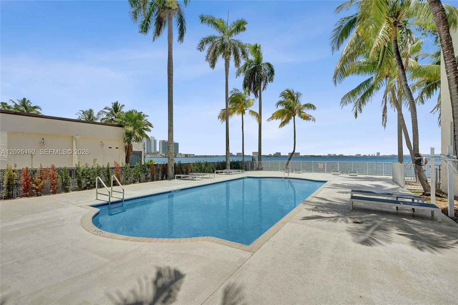 Bayview Condo · #1207C in North Bay Village - Photo 40