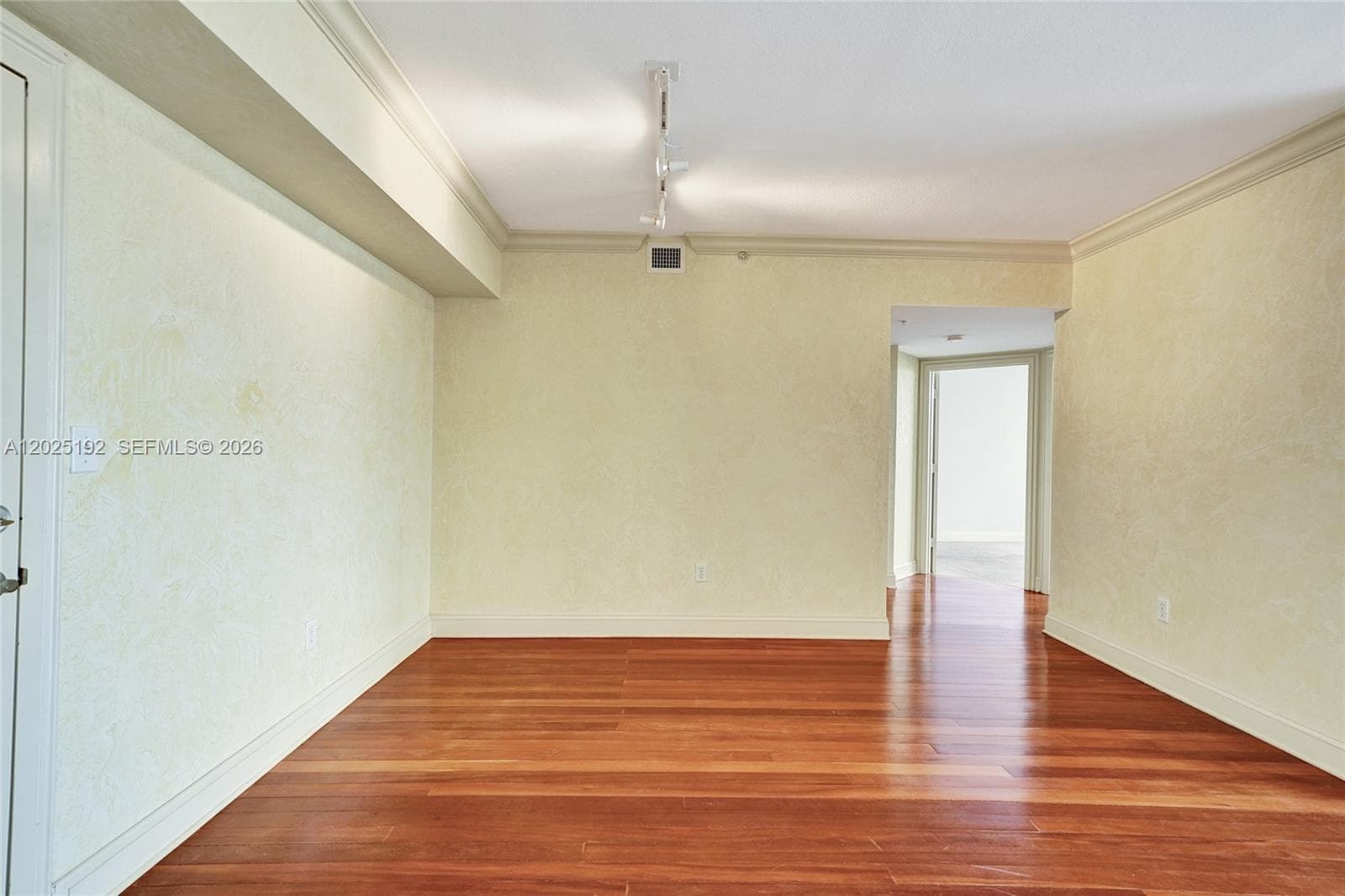 Bayview Condo · #1207C in North Bay Village - Photo 21