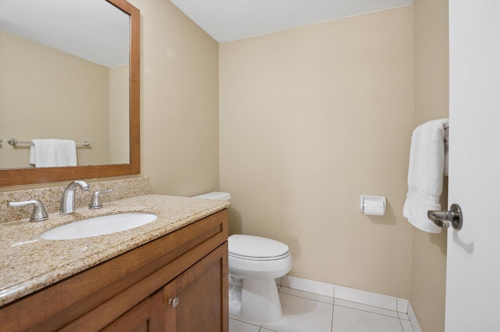 11-Carbonara-550 Bayshore Dr #314-11