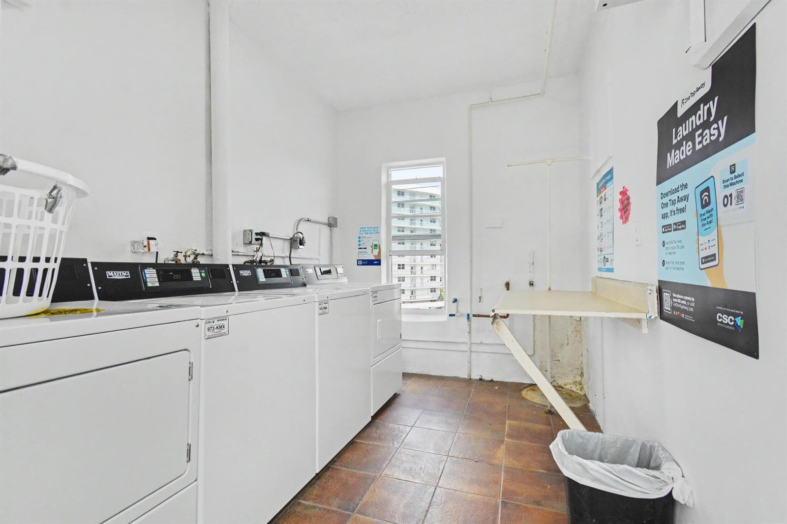 2840 NE 14TH STREET CAUSEWAY 405A (ANNA