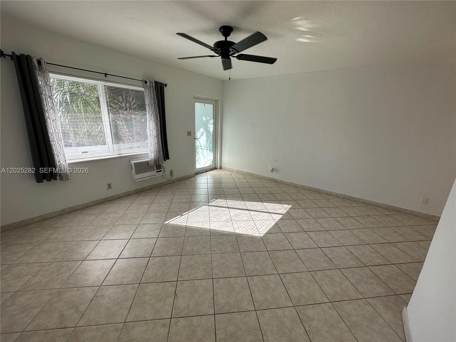 ENVOY · #204 in Hallandale Beach - Photo 2